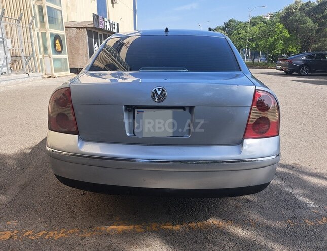 Volkswagen Passat 2002, 290,000 km - 1.8 l - Bakı