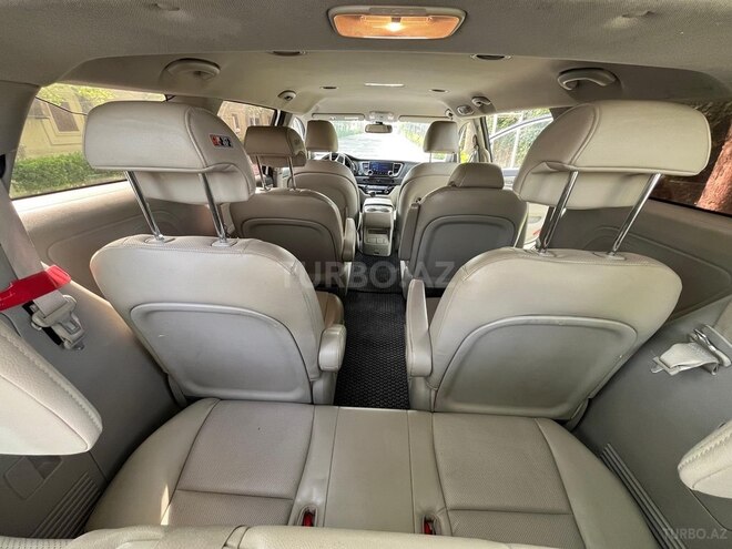 Kia Carnival 2015, 300,000 km - 2.2 l - Bakı