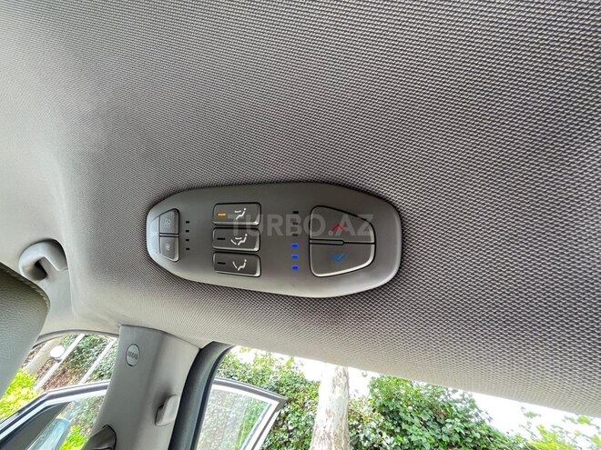 Kia Carnival 2015, 300,000 km - 2.2 l - Bakı