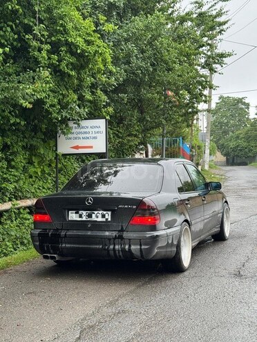 Mercedes C 230 1998, 300,000 km - 2.3 л - Bakı
