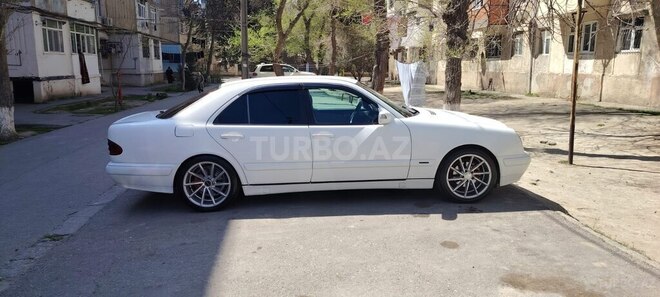Mercedes E 220 d 1999, 555,000 km - 2.2 l - Sumqayıt