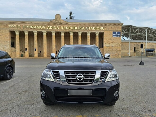 Nissan Patrol 2019, 84,900 km - 4.0 l - Bakı