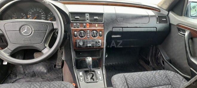 Mercedes C 200 1995, 365,978 km - 2.0 l - Gəncə