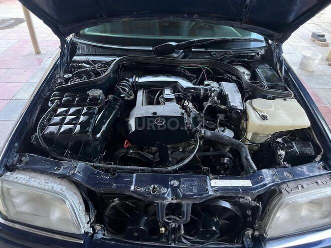 Mercedes C 200 1995, 365,978 km - 2.0 l - Gəncə