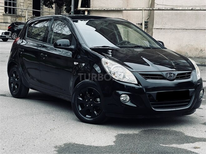 Hyundai i20 2009, 309,000 km - 1.4 л - Bakı