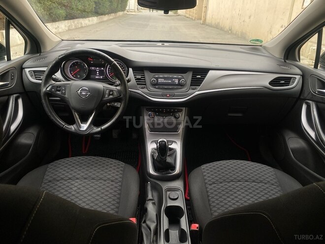 Opel Astra 2017, 178,000 km - 1.0 l - Bakı