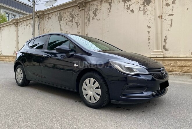 Opel Astra 2017, 178,000 km - 1.0 l - Bakı
