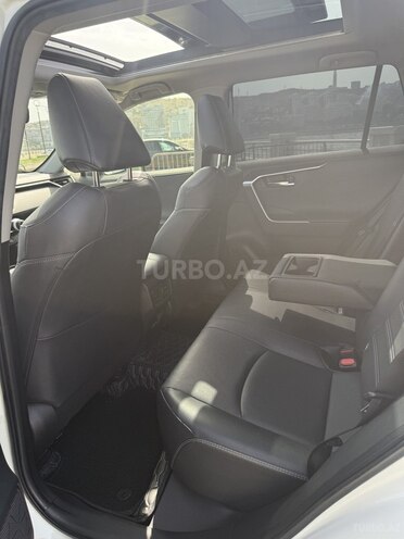 Toyota RAV4 2022, 33,000 km - 2.0 l - Bakı