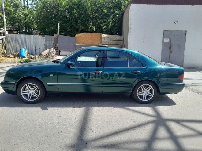 Mercedes E 240 1998, 308,211 km - 2.4 l - Bakı