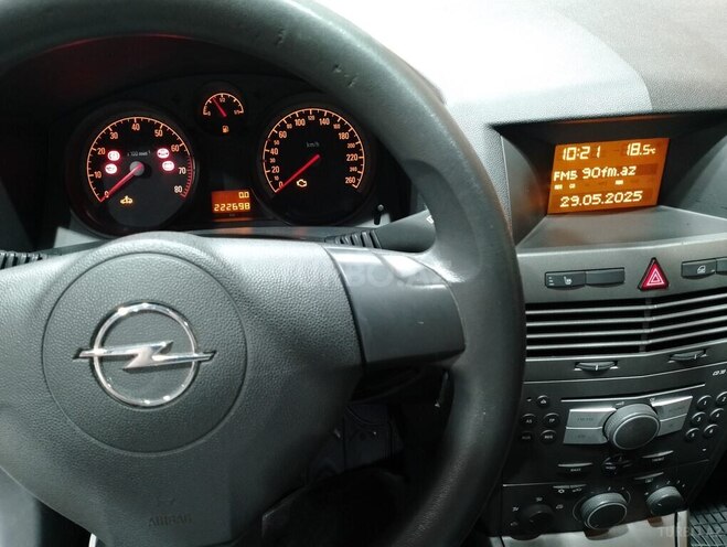 Opel Astra 2004, 222,690 km - 1.4 l - Bakı