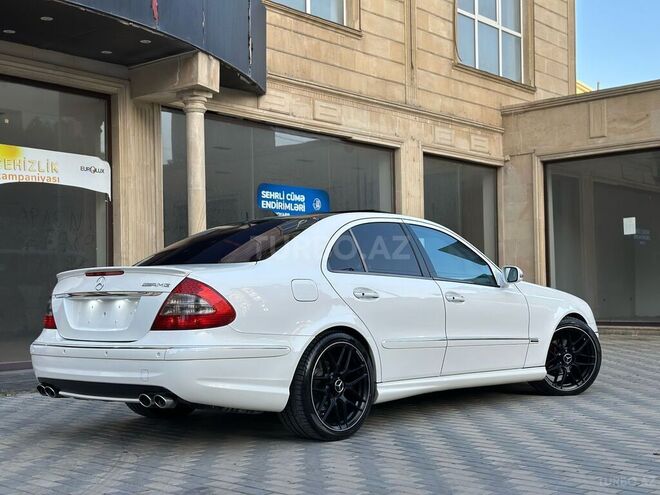 Mercedes E 240 2005, 310,000 km - 2.6 l - Bakı