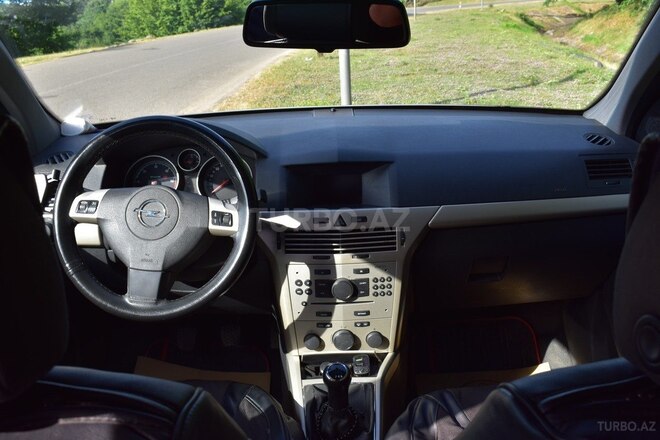 Opel Astra 2008, 300,000 km - 1.3 l - Lənkəran