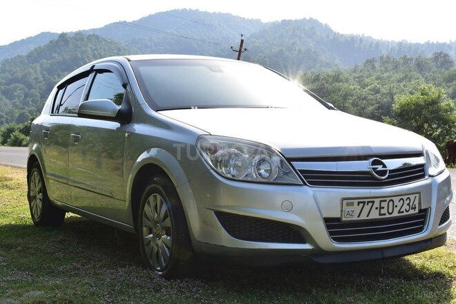 Opel Astra 2008, 300,000 km - 1.3 l - Lənkəran