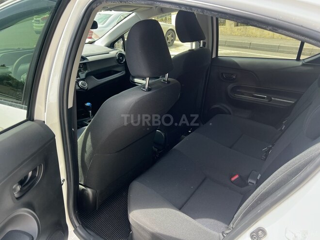 Toyota Aqua 2017, 68,253 km - 1.5 l - Bakı