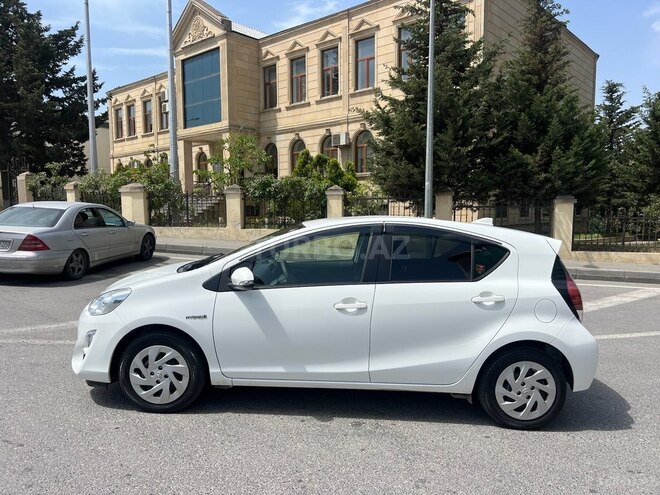 Toyota Aqua 2017, 68,253 km - 1.5 l - Bakı