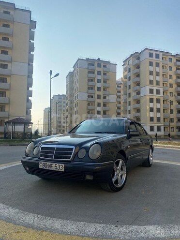 Mercedes E 230 1996, 200,000 km - 2.3 l - Sumqayıt