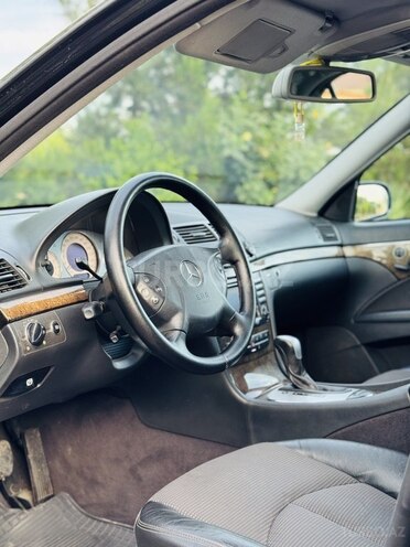 Mercedes E 350 2005, 245,784 km - 3.5 l - İmişli