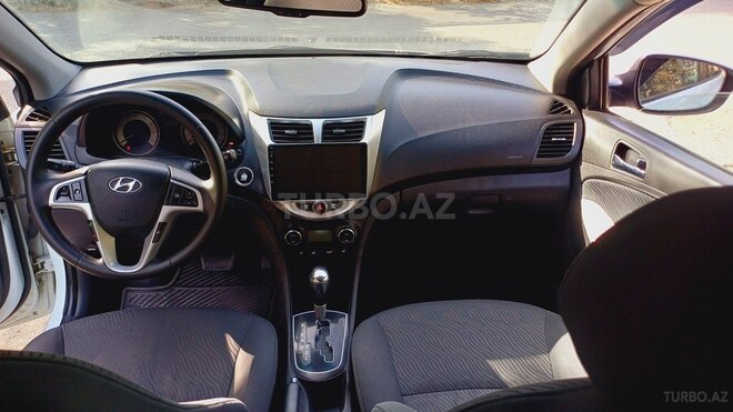 Hyundai Accent 2012, 205,000 km - 1.6 l - Bakı