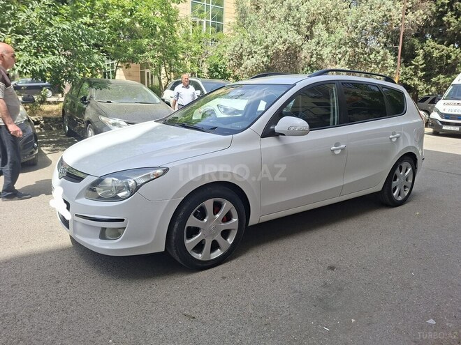 Hyundai i30 2009, 388,000 km - 1.6 l - Bakı