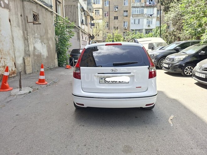 Hyundai i30 2009, 388,000 km - 1.6 l - Bakı
