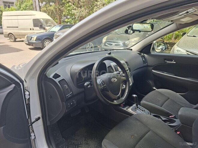 Hyundai i30 2009, 388,000 km - 1.6 l - Bakı