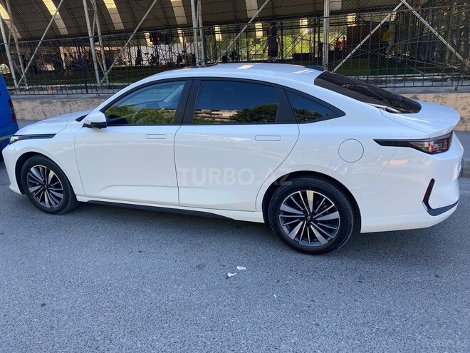 Changan Qiyuan A05 2024, 40,000 km - 1.5 l - Bakı