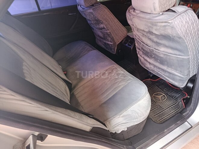 Mercedes E 220 d 1999, 460,000 km - 2.2 l - Tovuz