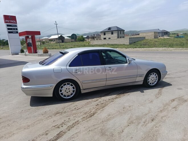 Mercedes E 220 d 1999, 460,000 km - 2.2 l - Tovuz