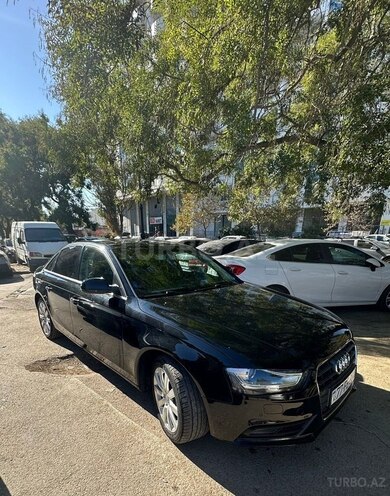 Audi A4 2014, 119,000 km - 1.8 l - Bakı