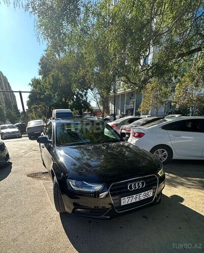 Audi A4 2014, 119,000 km - 1.8 l - Bakı