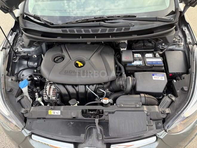 Hyundai Elantra 2015, 49,500 km - 1.8 l - Bakı