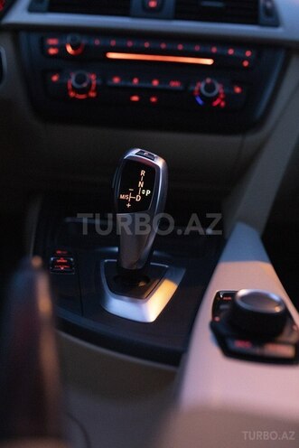 BMW 328 2013, 212,000 km - 2.0 l - Bakı