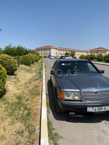 Mercedes 190 1992, 300,000 km - 1.8 l - Naxçıvan