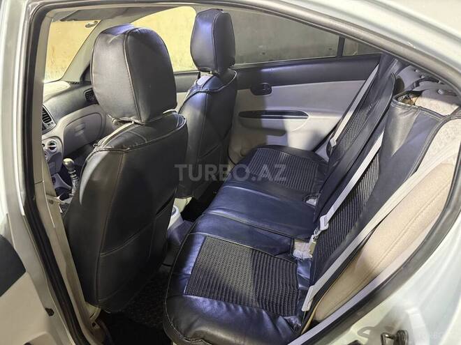 Hyundai Accent 2006, 180,000 km - 1.4 l - Bakı