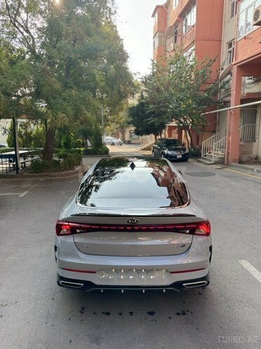 Kia K5-5