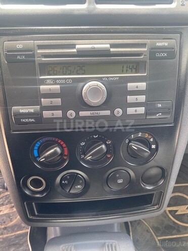 Ford Transit Connect 2006, 255,800 km - 1.8 л - Bakı