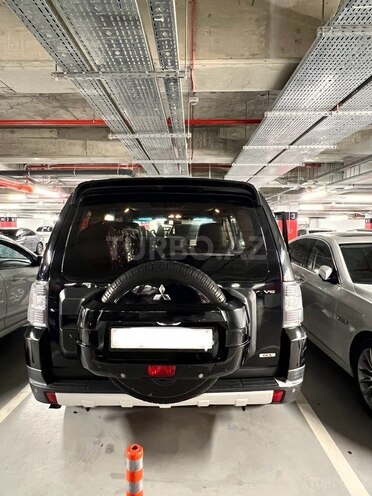 Mitsubishi Pajero 2007, 264,000 km - 3.0 л - Bakı