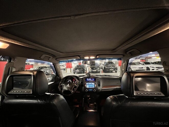 Mitsubishi Pajero 2007, 264,000 km - 3.0 л - Bakı