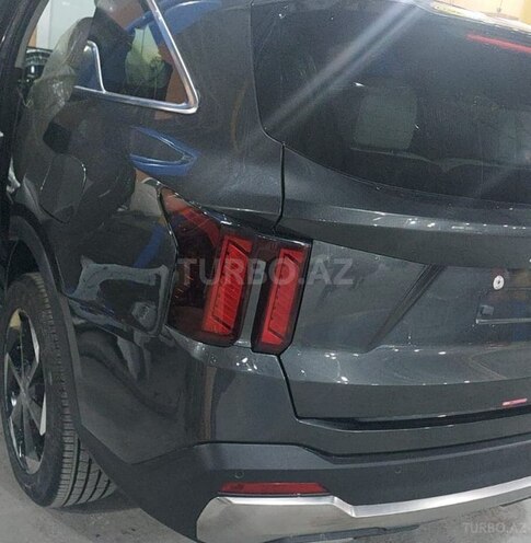 Kia Sorento-13
