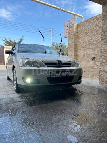 Toyota Corolla 2006, 240,000 km - 1.4 l - Bakı