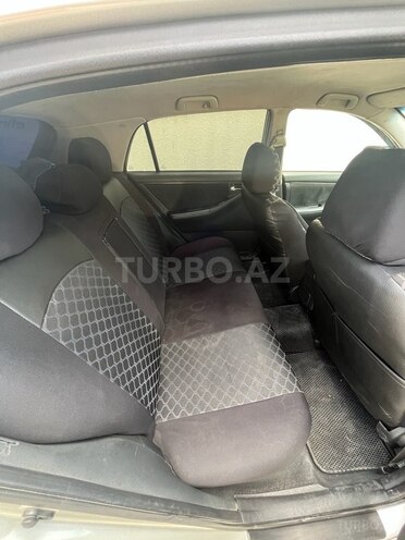 Toyota Corolla 2006, 240,000 km - 1.4 l - Bakı