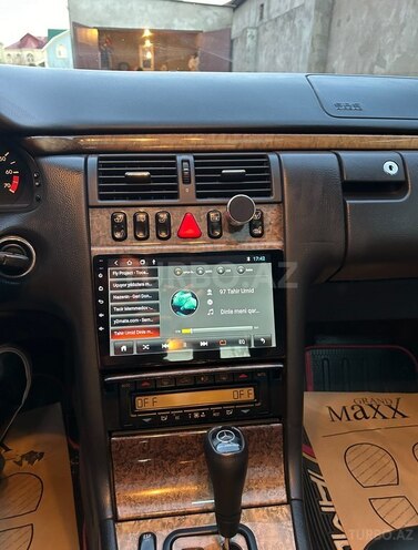 Mercedes E 240 1998, 440,000 km - 2.4 l - Bakı