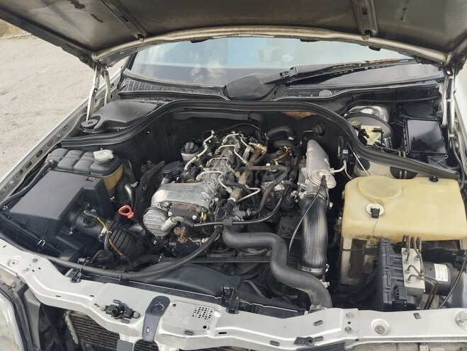 Mercedes C 220 d 1999, 360,000 km - 2.2 l - Bakı