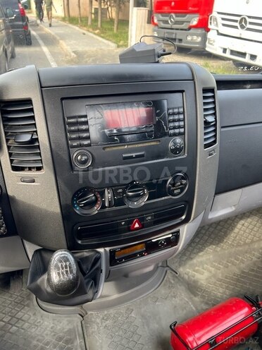 Mercedes Sprinter 515 2009, 332,500 km - 2.2 l - Bakı