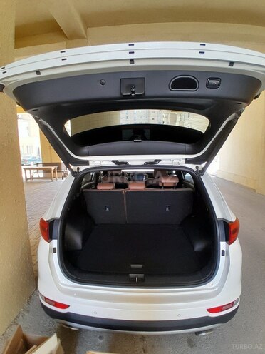 Kia Sportage-12