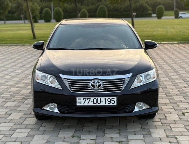 Toyota Camry-1