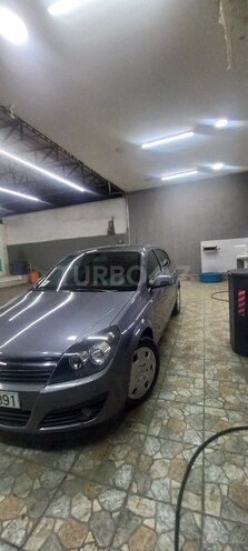 Opel Astra 2006, 235,000 km - 1.4 l - Gəncə