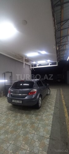 Opel Astra 2006, 235,000 km - 1.4 l - Gəncə