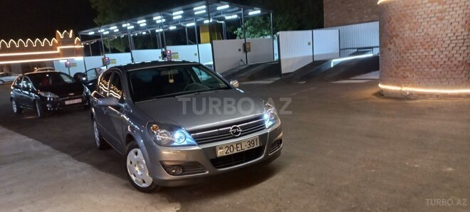 Opel Astra 2006, 235,000 km - 1.4 l - Gəncə