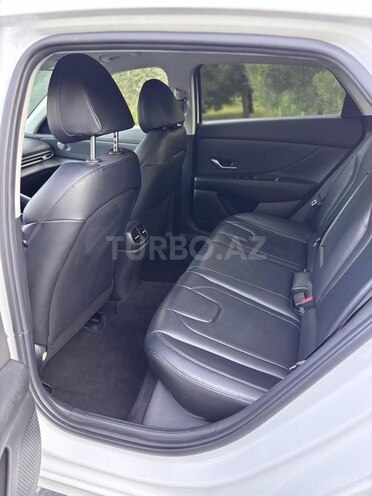 Hyundai Elantra 2021, 131,355 km - 1.6 l - Bakı